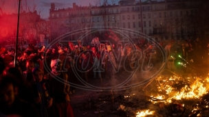 Neredi pokvarili feštu